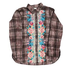 Andree by Unit Women's Plaid Embroidered Blouse Size Small